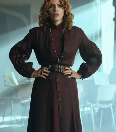 Isadora Capri Wednesday S02 Burgundy Coat