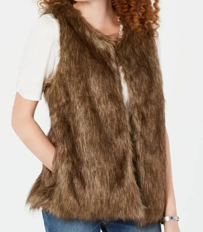 Jr Fur Vest
