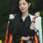 Kim Ji-won Queen of Tears 2024 Coat