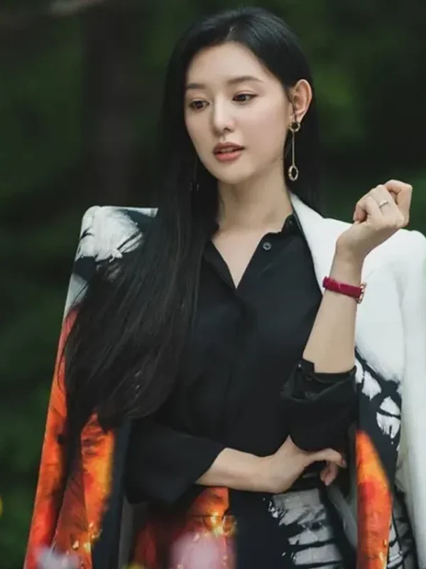 Kim Ji-won Queen of Tears 2024 Coat