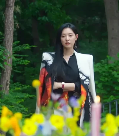 Kim Ji-won Queen of Tears 2024 Coat