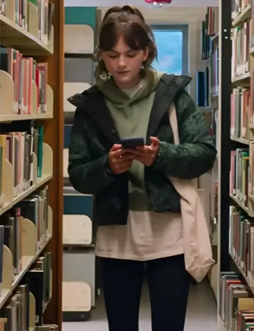 Margot Cat Person 2023 Green Jacket Margot Cat Person 2023 Green Jacket