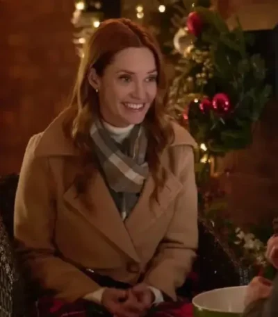Merritt Patterson Twas the Text Before Christmas 2023 Coat