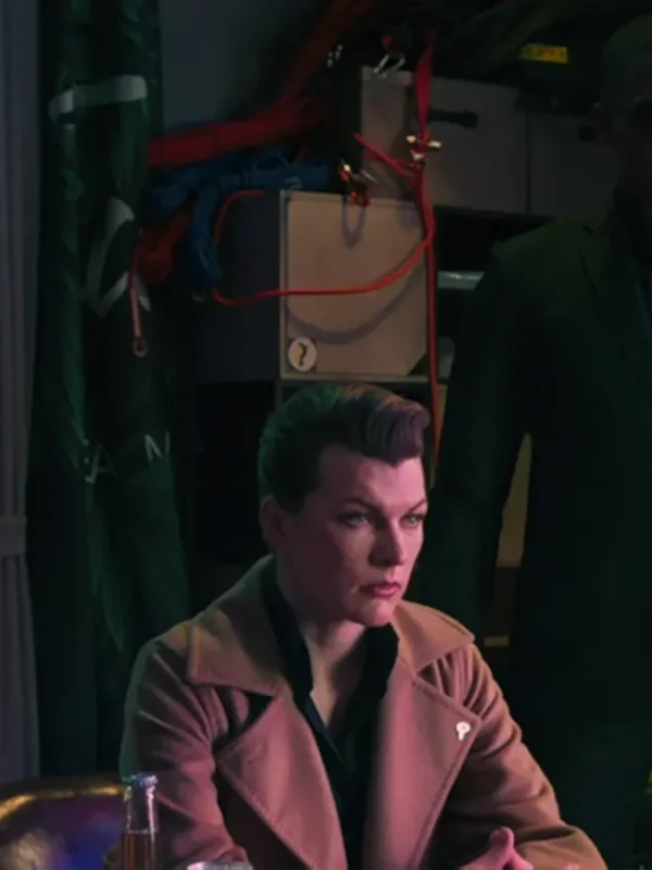 Milla Jovovich The Rookies Bruce Coat