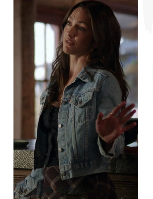 Minka Kelly Ransom Canyon S01 Blue Denim Jacket Minka Kelly Ransom Canyon S01 Blue Denim Jacket