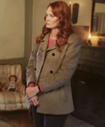 Mysteries Decoded S03 Jennifer Marshall Grey Coat
