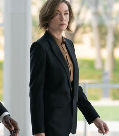Paradise S01 Julianne Nicholson Black Blazer