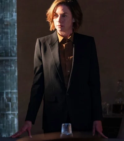 Paradise S01 Julianne Nicholson Black Blazer