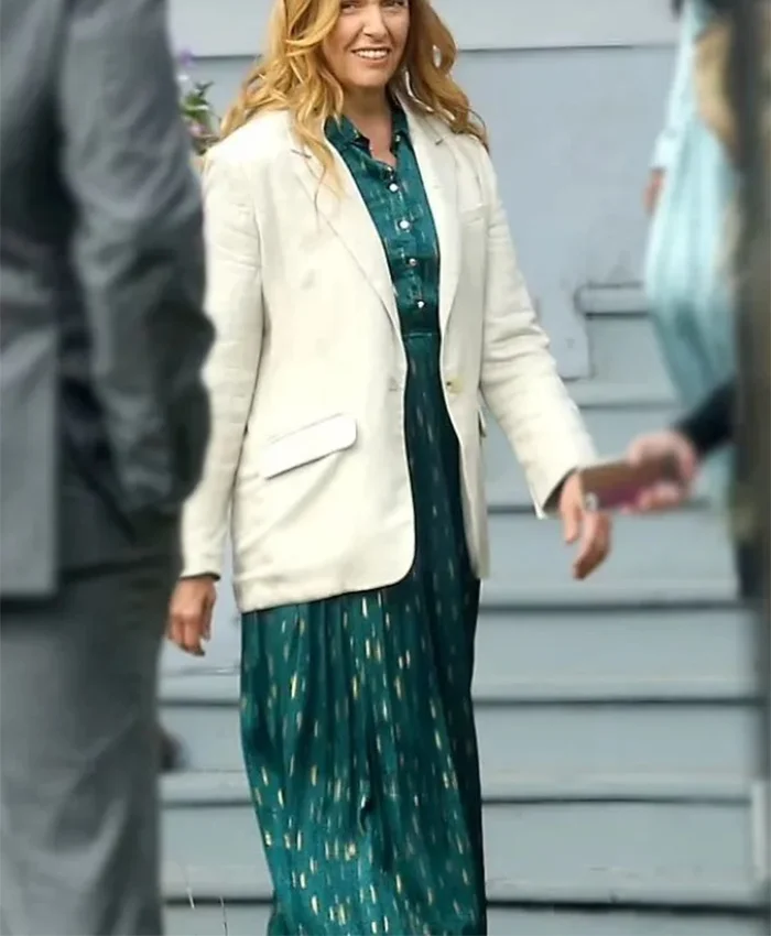 The Estate (Movie 2022) Macey White Blazer The Estate (Movie 2022) Macey White Blazer