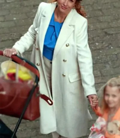 The Wonder Weeks 2023 Katja Schuurman Coat