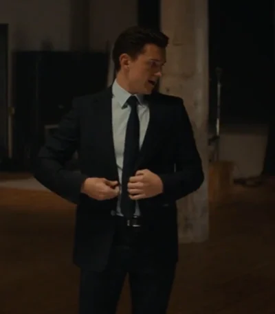 Tom Holland Uncharted Nathan Drake Blazer