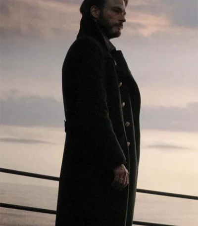 1899 Eyk Larsen Black Coat