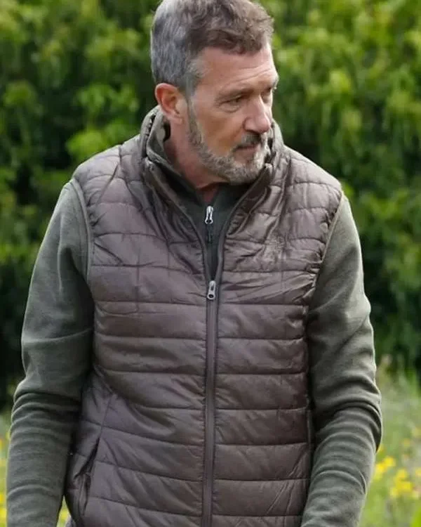 Cult Killer 2024 Antonio Banderas Vest Cult Killer 2024 Antonio Banderas Vest
