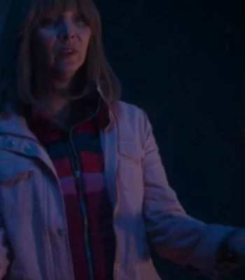 Lisa Kudrow The Parenting Pink Jacket