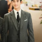 Queen of Tears 2024 Kim Ji-won Grey Suit