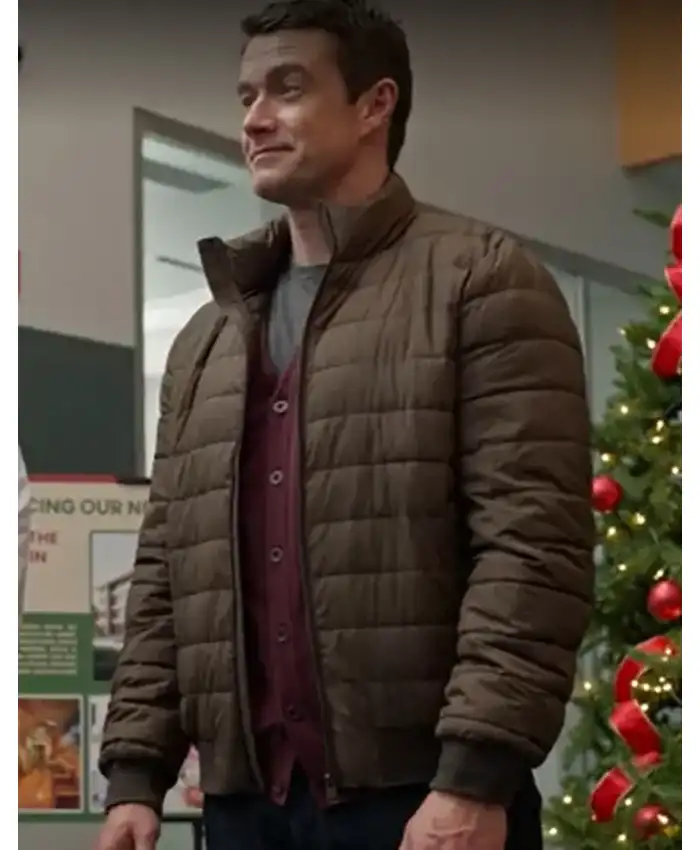 Robert Buckley Merry Christmas Ted Cooper Puffer Jacket Robert Buckley Merry Christmas Ted Cooper Puffer Jacket