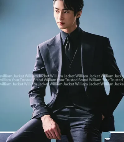 Ryoo Si-oh Strong Girl Nam-Soon Blue Suit