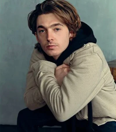 The Starling Girl 2023 Austin Abrams Beige Jacket