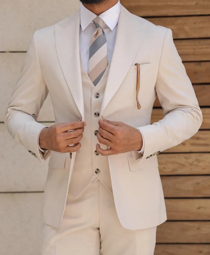 Richard Mens Cream Colored Suit Richard Mens Cream Colored Suit