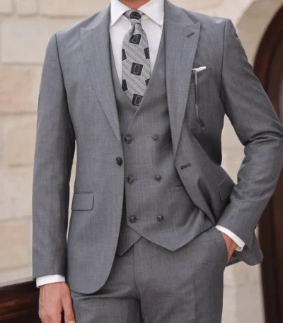 Roberts Causal Grey Three Piece Suit