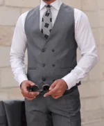 Roberts Causal Grey Three Piece Suit