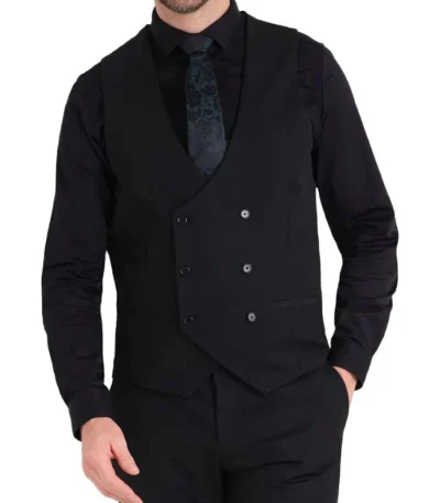 Simple Men’s Black Three Piece Suit