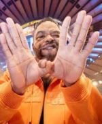 Knicks Game 2 Halftime Show Method Man Orange Jacket