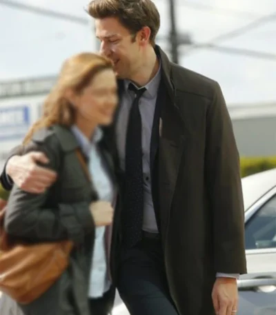 The Office S09 EP21 John Krasinski Coat