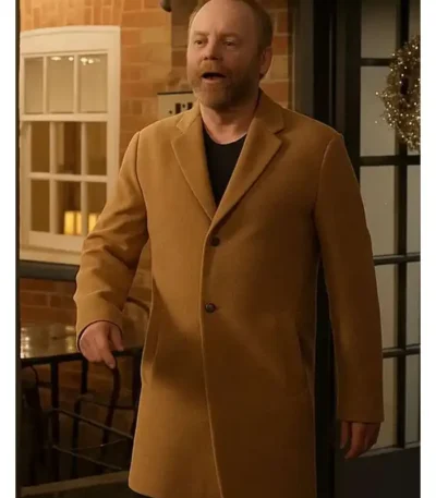 Tinsel Town Kiefer Sutherland Brown Coat