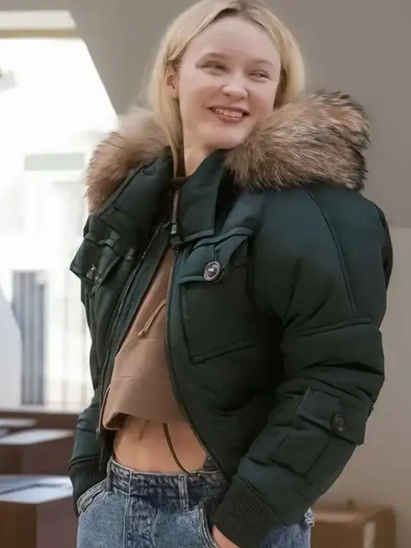 Zara Larsson Up Close Cropped Puffer Jacket