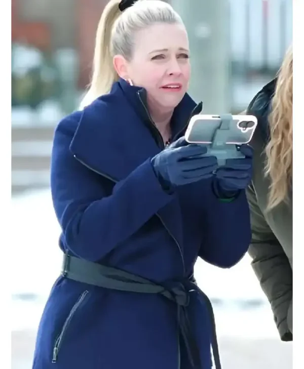 A Merry Little Ex-Mas Melissa Joan Hart Blue Coat
