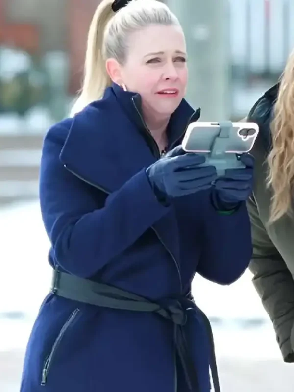 A Merry Little Ex-Mas Melissa Joan Hart Blue Coat