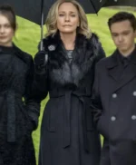 Moira Queen Arrow Season 8 Black Coat