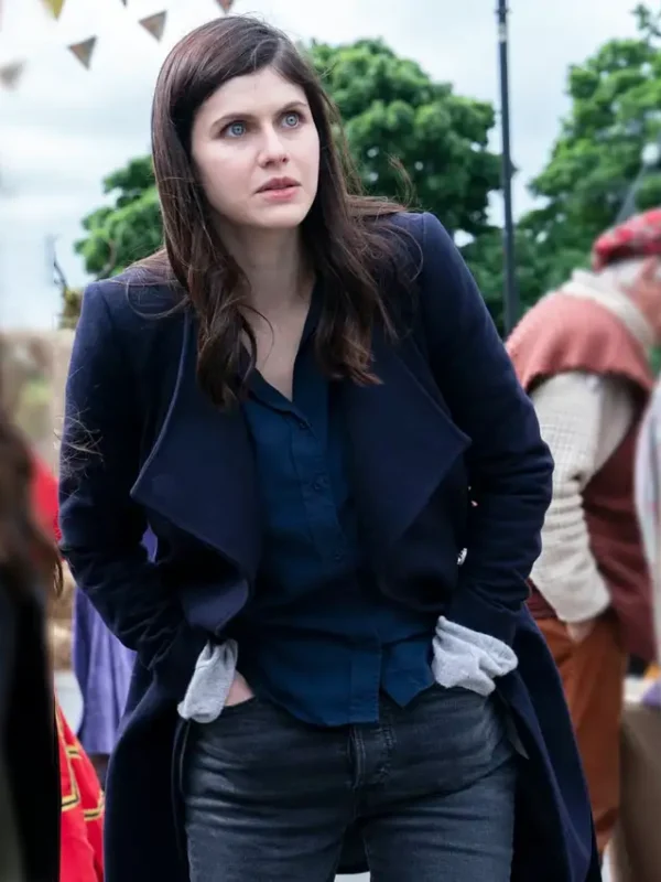 Alexandra Daddario Mayfair Witches S02 Blue Coat