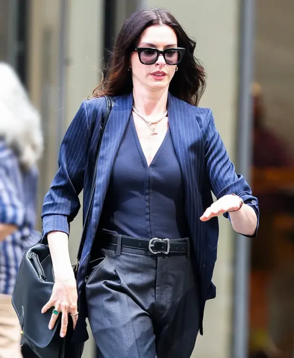 Anne Hathaway The Devil Wears Prada 2 Blue Blazer