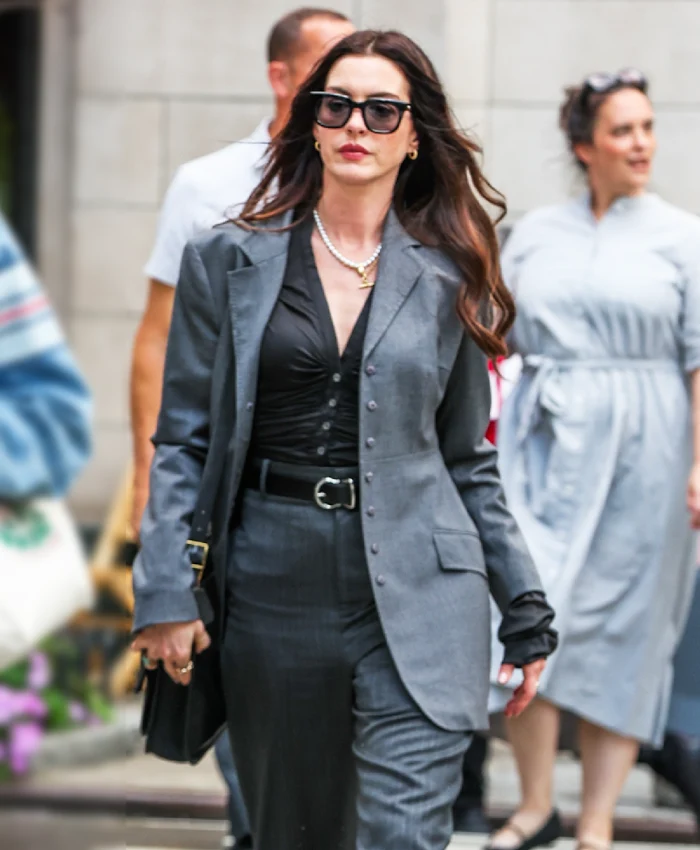 Anne Hathaway The Devil Wears Prada 2 Grey Blazer Anne Hathaway The Devil Wears Prada 2 Grey Blazer