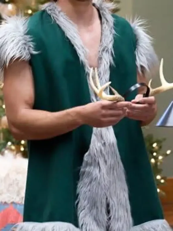 Finding Mr. Christmas Green Costume