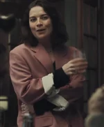 Imogen Nine Perfect Strangers S02 Pink Blazer