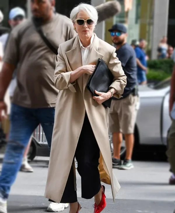 Meryl Streep The Devil Wears Prada 2 Beige Trench Coat