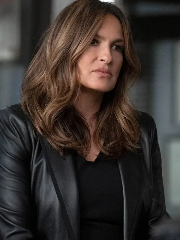 Olivia Benson Law and Order SVU S26 Black Leather Blazer