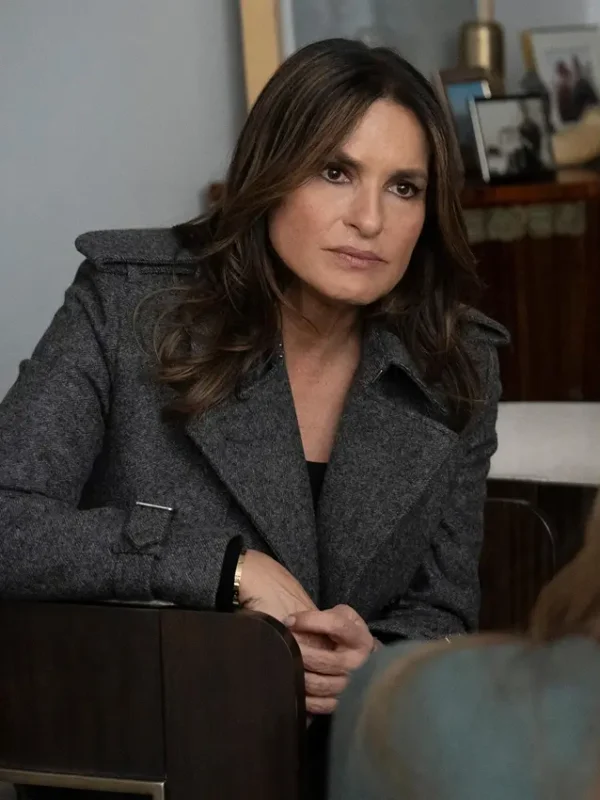 Olivia Benson Law and Order SVU S26 Grey Coat