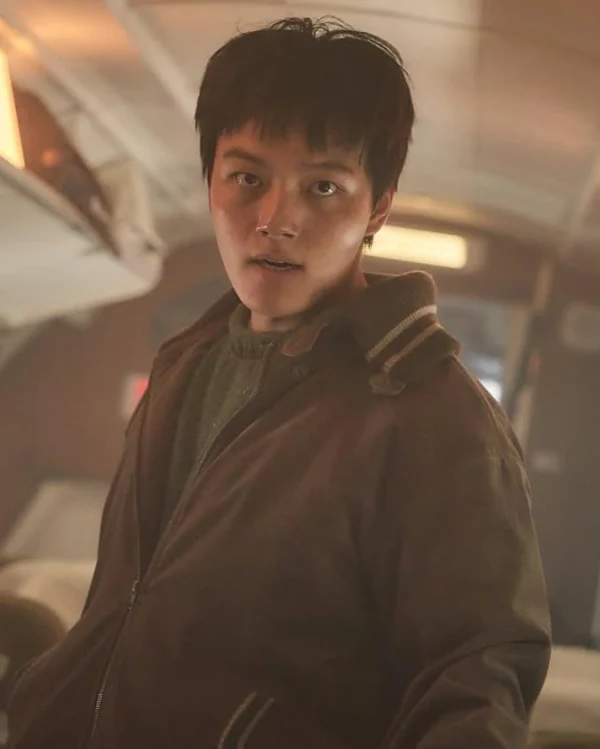 Yeo Jin-goo Hijack 1971 Brown Jacket