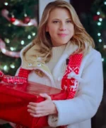 A Cozy Christmas Inn 2022 Jodie Sweetin White Coat