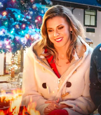 A Cozy Christmas Inn 2022 Jodie Sweetin White Coat