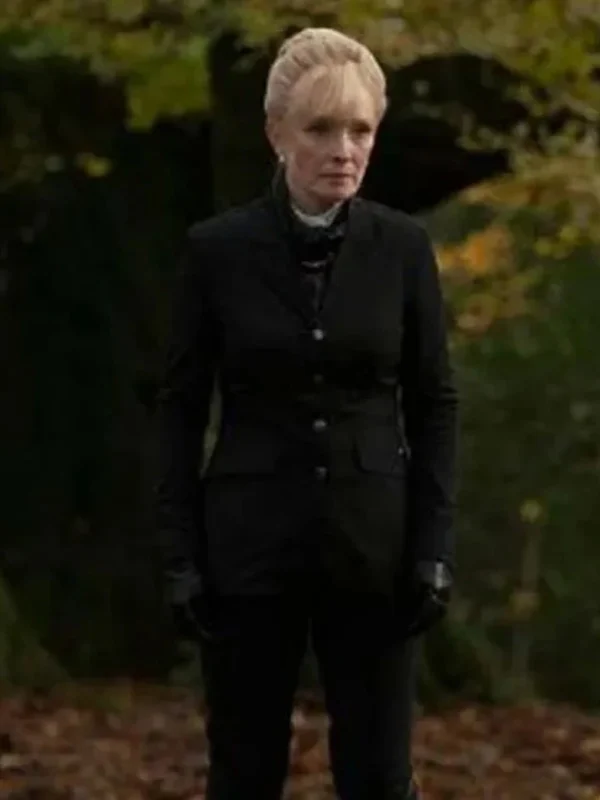 A Discovery Of Witches Ysabeau De Clermont Black Coat