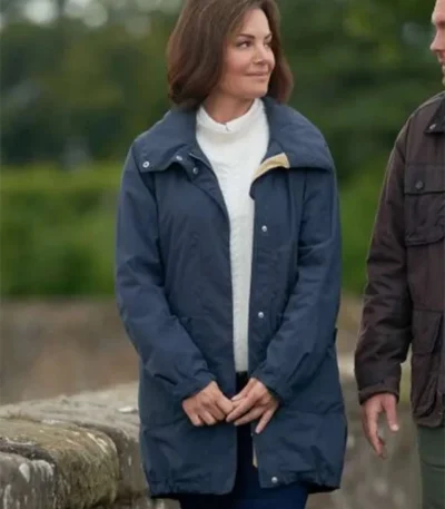 A Scottish Love Scheme Erica Durance Blue Jacket