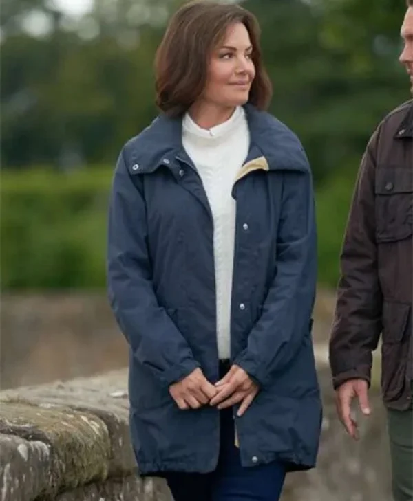 A Scottish Love Scheme Erica Durance Blue Jacket