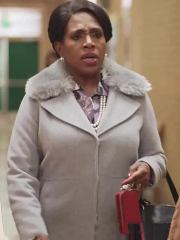 Abbott Elementary S02 Sheryl Lee Ralph Gray Coat