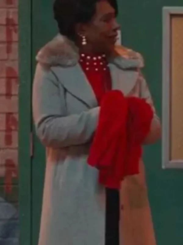 Abbott Elementary S02 Sheryl Lee Ralph Gray Coat