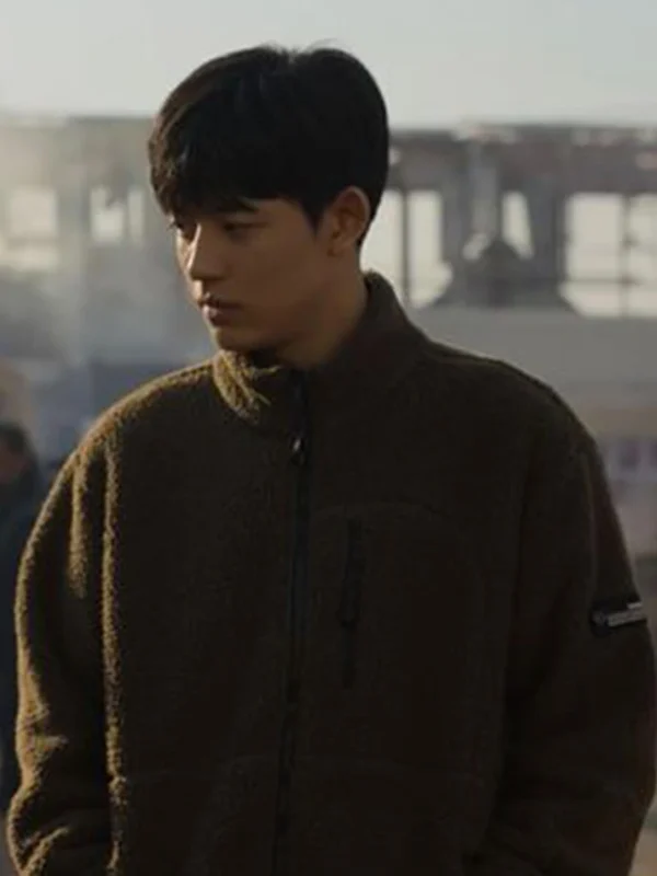 All Of Us Are Dead Lee Su hyeok Brown Fur Jacket